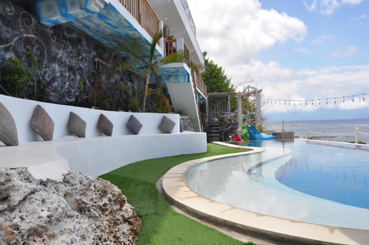 Suite Ocean Blue Batununggul Exterior photo