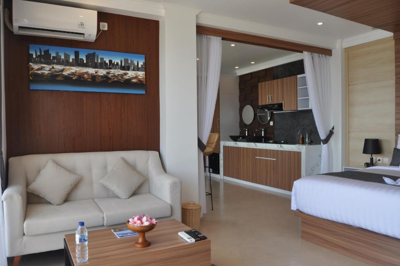 Suite Ocean Blue Batununggul Exterior photo