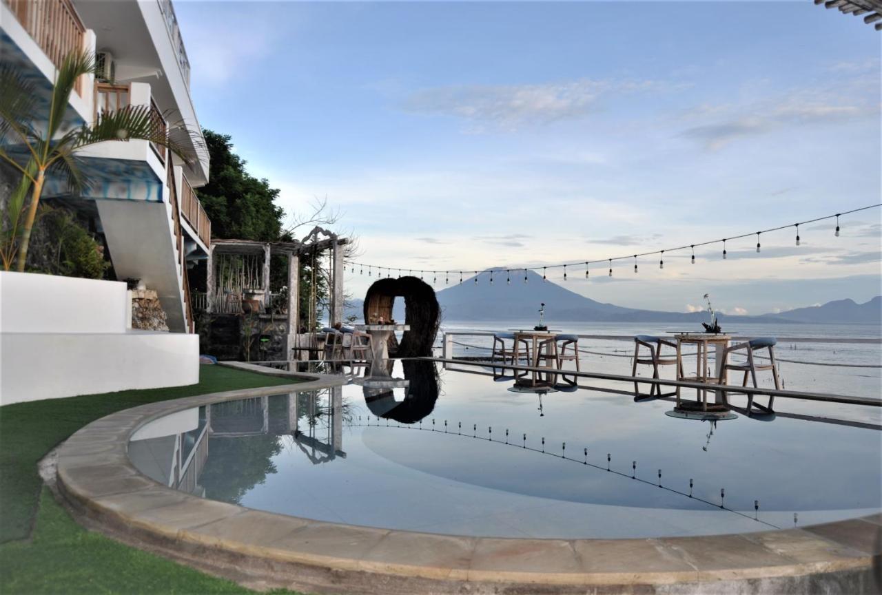 Suite Ocean Blue Batununggul Exterior photo