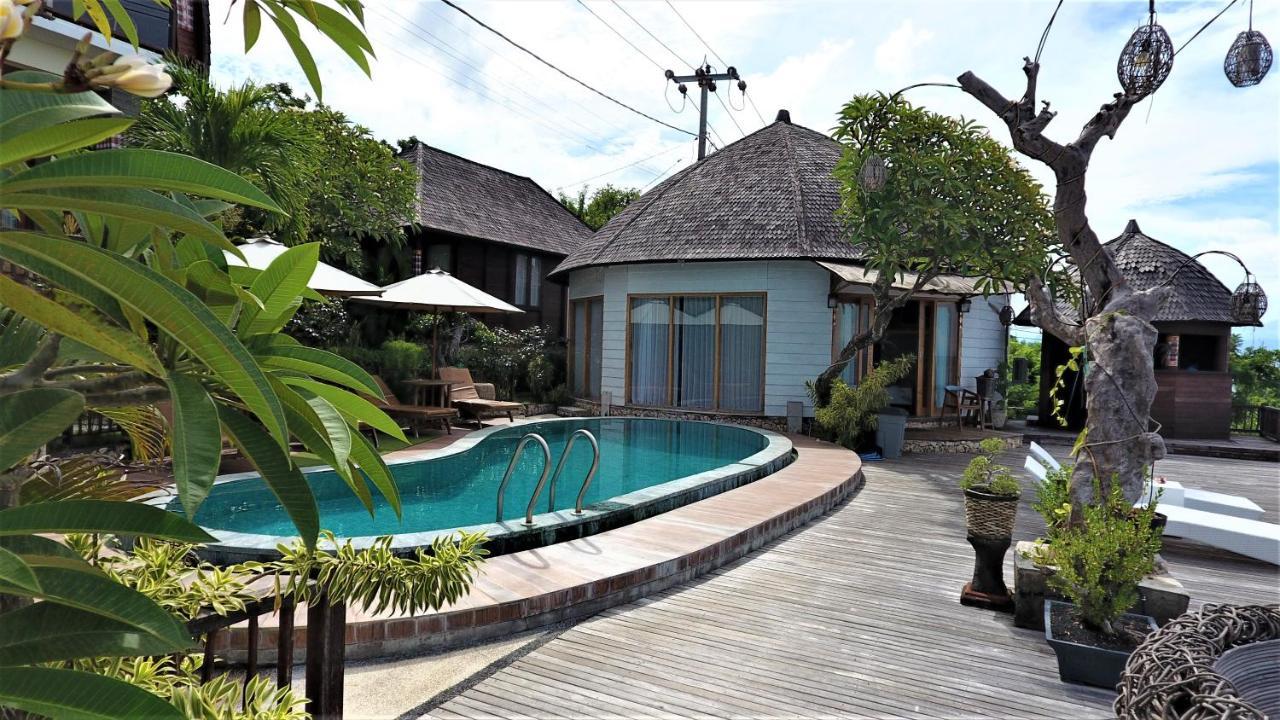 Suite Ocean Blue Batununggul Exterior photo